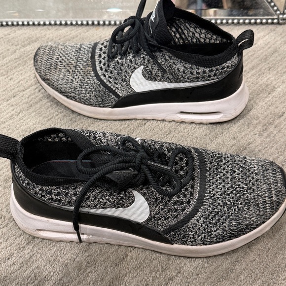 Nike sneaker - Picture 5 of 6